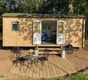 Coachroad Shepherds Huts Петвёт Экстерьер фото